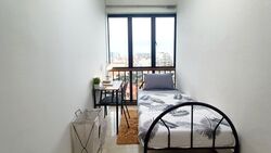 Central Grove (D14), Condominium #586536371